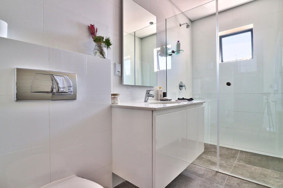 2 Bedroom Property for Sale in Gardens Western Cape